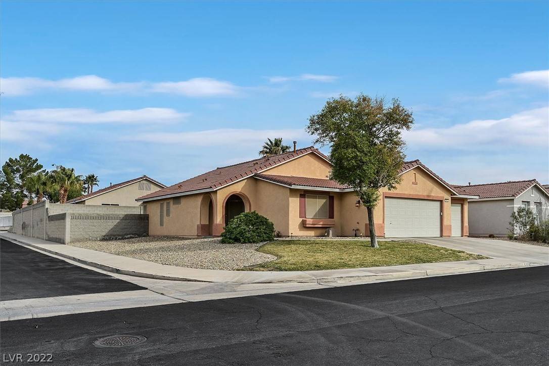 Henderson, NV 89015,572 Broomspun ST