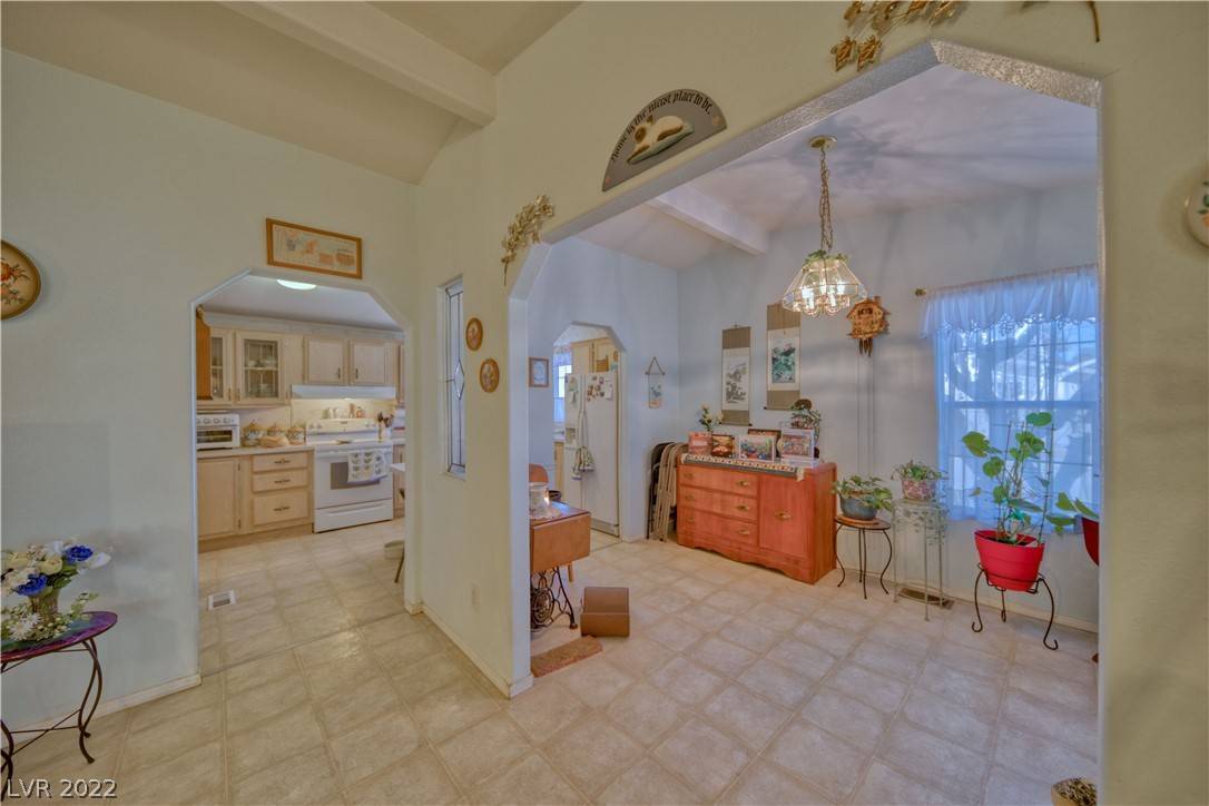 Pahrump, NV 89048,101 Wilderness WAY