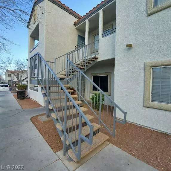Las Vegas, NV 89130,3318 N Decatur BLVD #2114