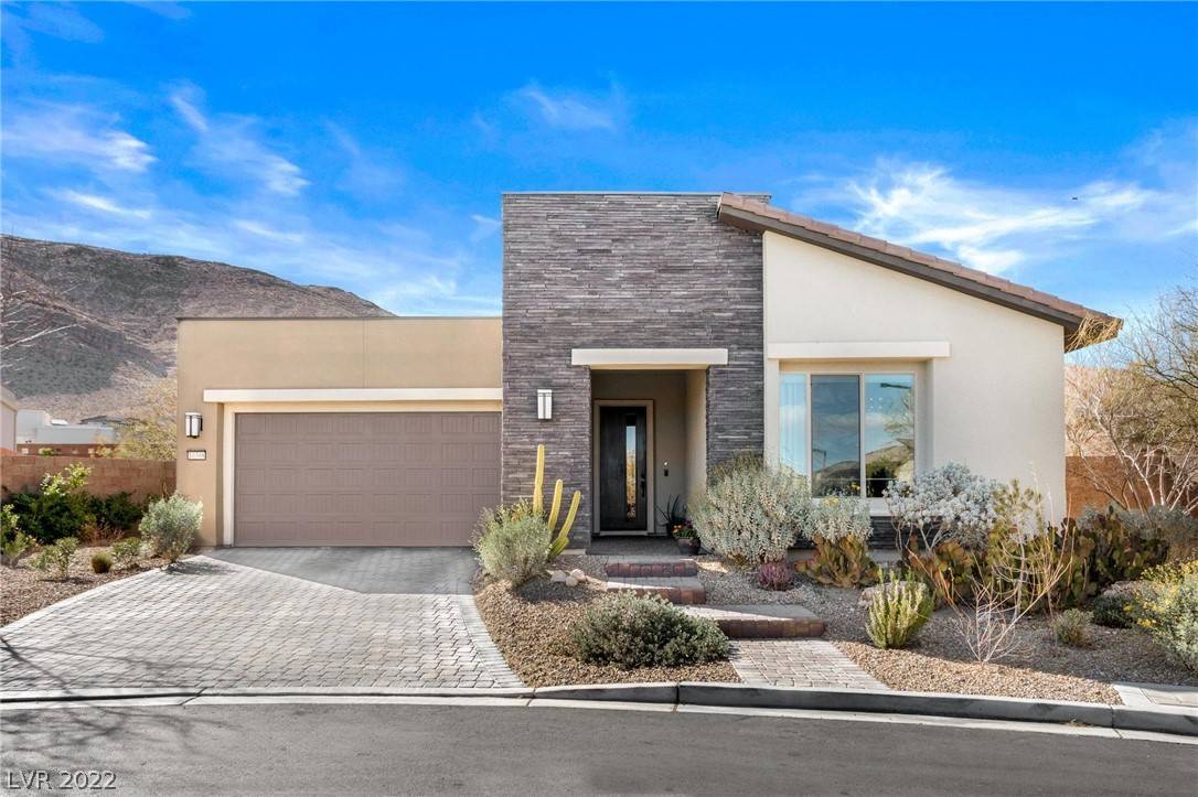 10398 Kesington DR, Las Vegas, NV 89135
