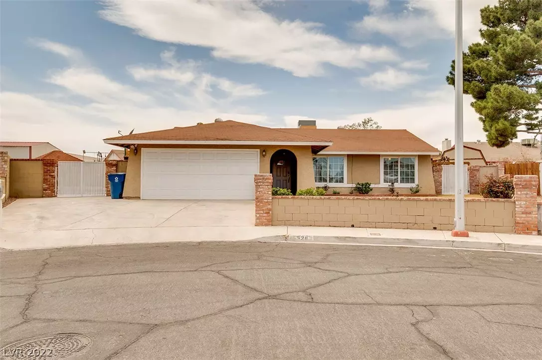 Las Vegas, NV 89108,5828 Robin LN