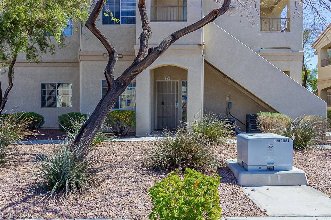 North Las Vegas, NV 89032,1881 W Alexander RD #1070