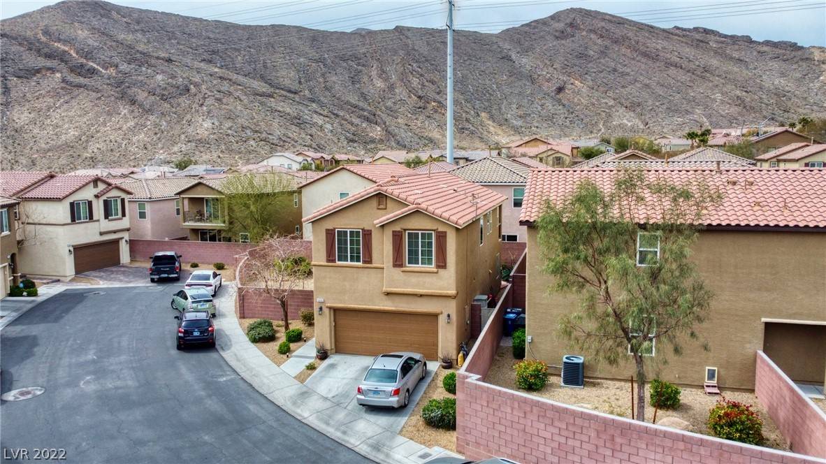 Las Vegas, NV 89129,3935 Squall CT