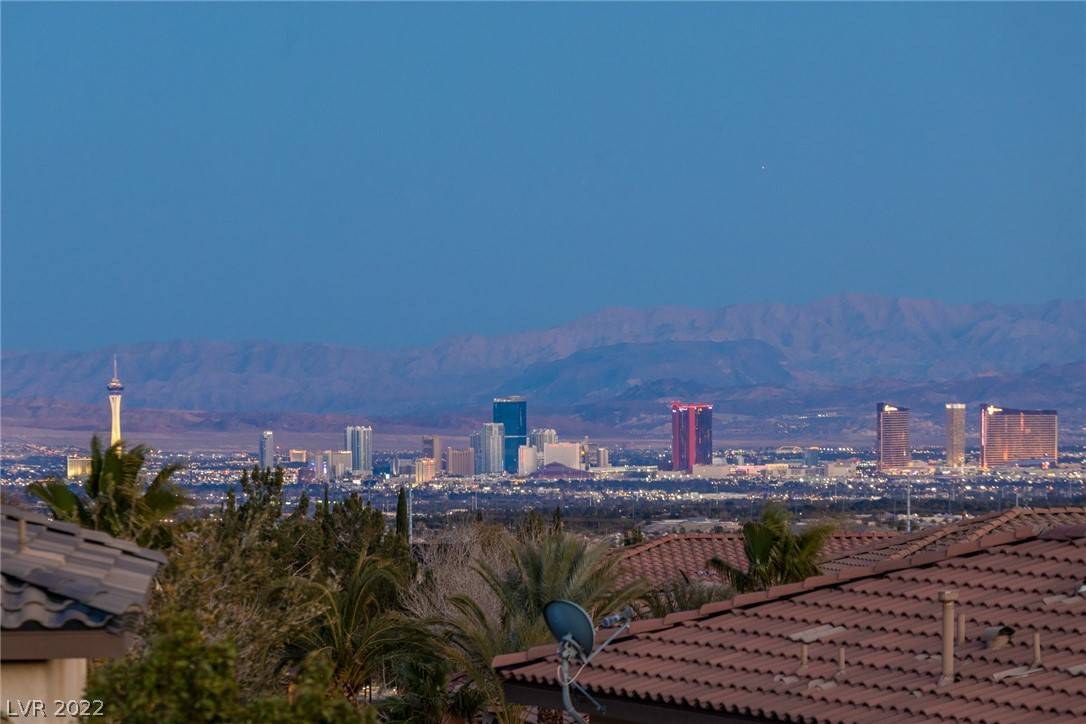 Las Vegas, NV 89138,604 HIGHLAND BLUFF WAY