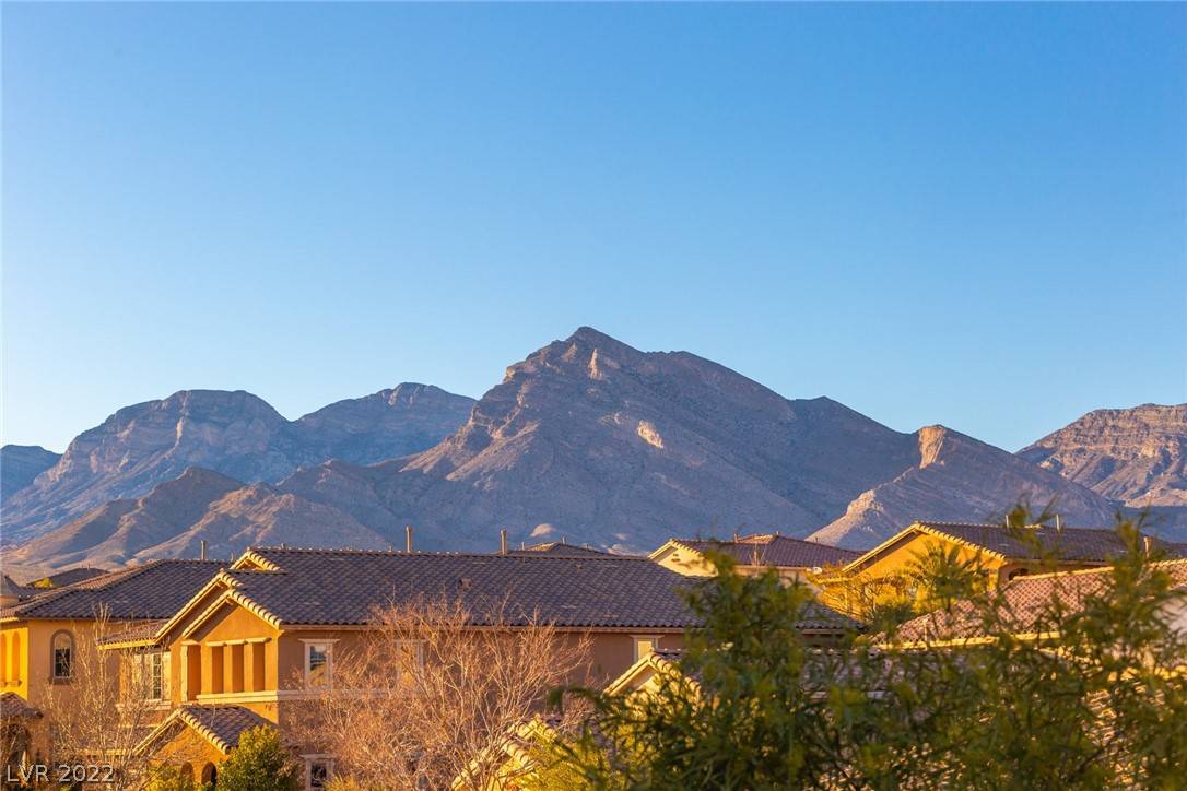 Las Vegas, NV 89138,604 HIGHLAND BLUFF WAY