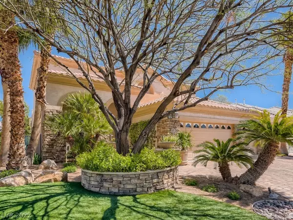 Las Vegas, NV 89148,242 Cliff Valley DR