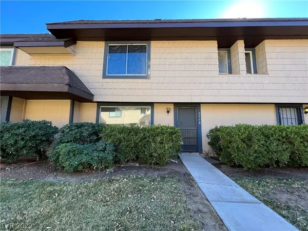 6118 Meadow View LN, Las Vegas, NV 89103