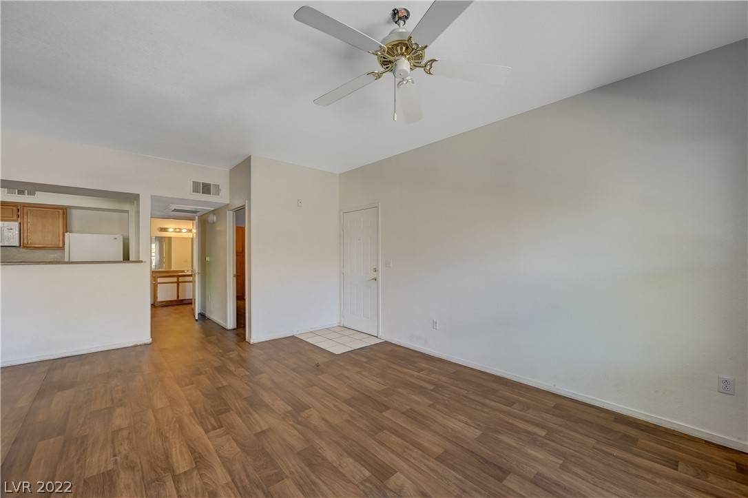 Las Vegas, NV 89118,6650 W Warm Springs RD #1083