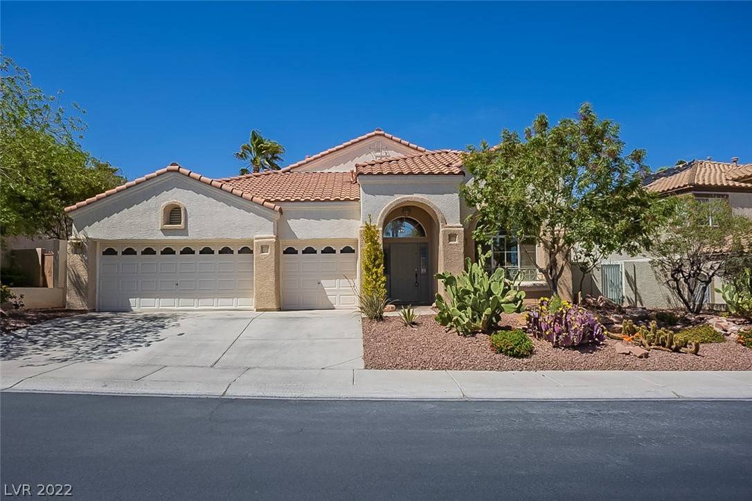 8516 Estrelita DR, Las Vegas, NV 89128