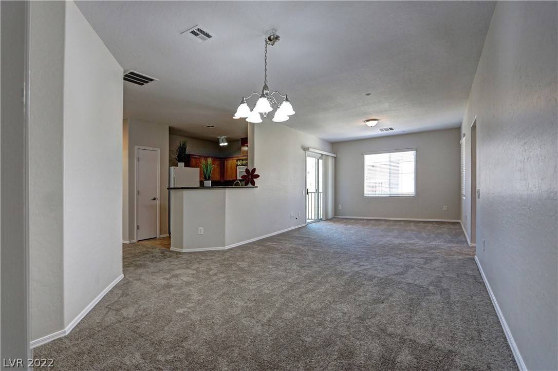 North Las Vegas, NV 89084,4720 Apulia DR #204