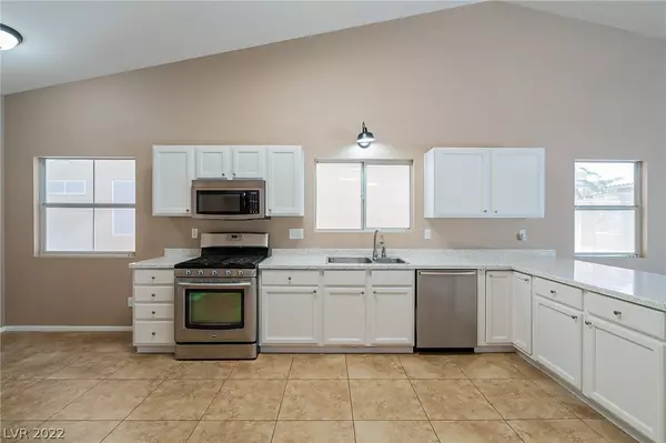 Henderson, NV 89012,75 Graythorn Mountain CT