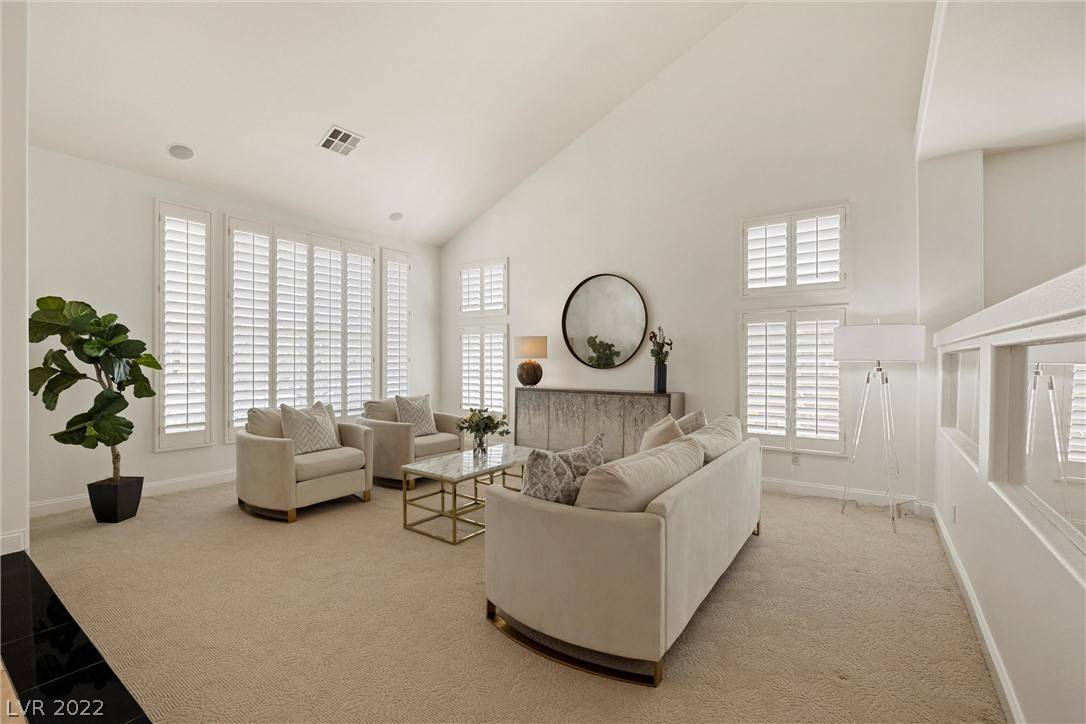 Las Vegas, NV 89139,7619 Belgian Lion ST