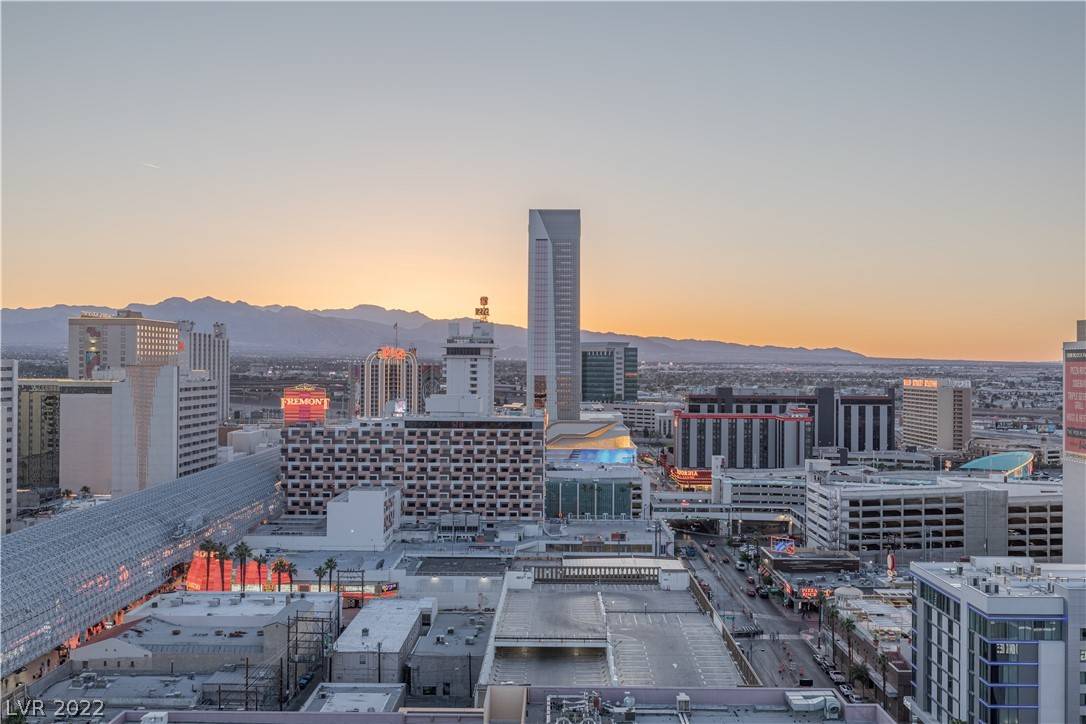 Las Vegas, NV 89101,150 Las Vegas BLVD #2207