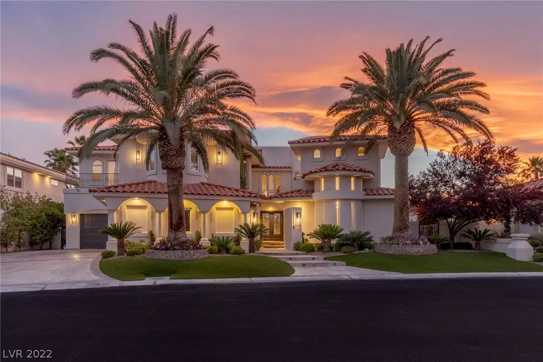 Las Vegas, NV 89148,4933 Mountain Creek DR