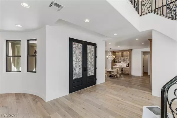Las Vegas, NV 89148,4933 Mountain Creek DR