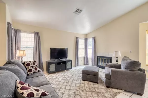 Las Vegas, NV 89145,8013 Tribal CIR