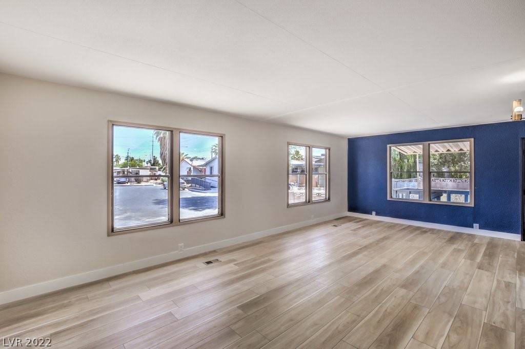Las Vegas, NV 89142,2853 Mammoth CT