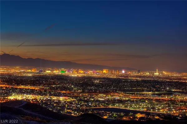 615 Grand Rim DR, Henderson, NV 89012
