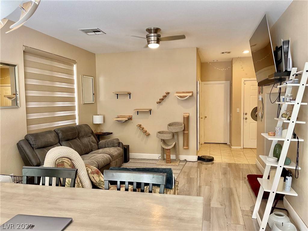 Las Vegas, NV 89122,6781 Gold Nugget DR