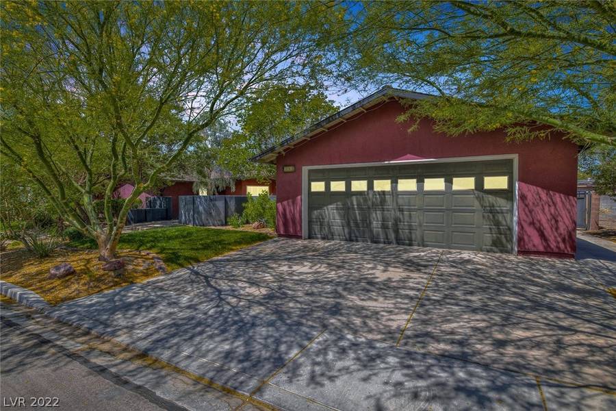 318 Park Way East, Las Vegas, NV 89106