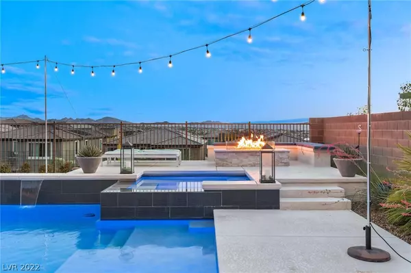 Henderson, NV 89052,2153 King Crest CT