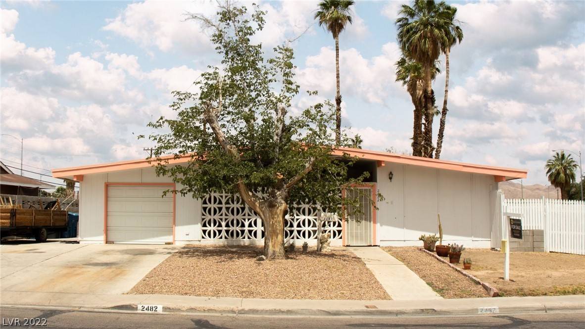 2482 Tee ST, Las Vegas, NV 89142