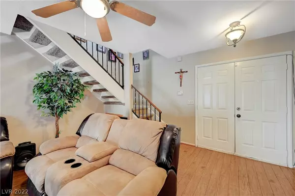 Las Vegas, NV 89108,3740 Broadriver DR