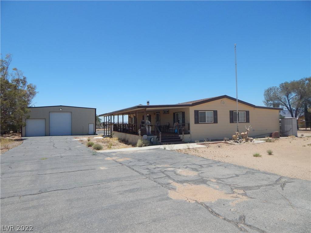 37 Cheyenne RD, Cal-nev-ari, NV 89039