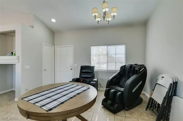 North Las Vegas, NV 89032,3934 Pointe Decatur ST