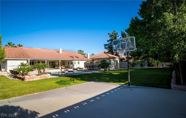 Las Vegas, NV 89146,3121 S Bronco ST