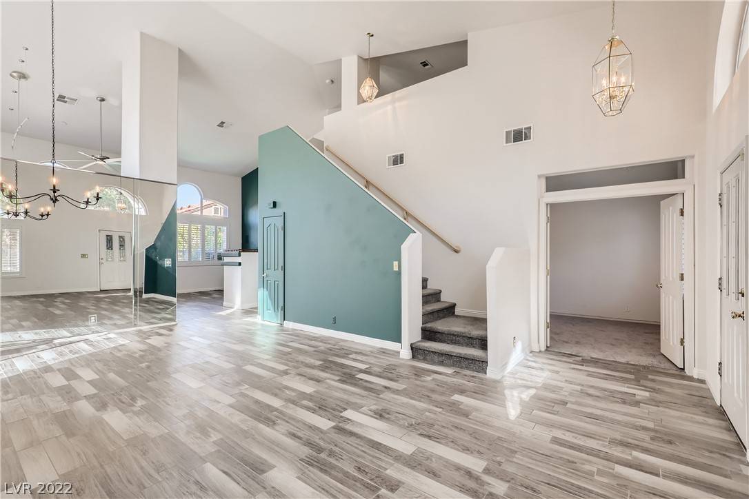 Las Vegas, NV 89128,8104 Sky Ridge RD