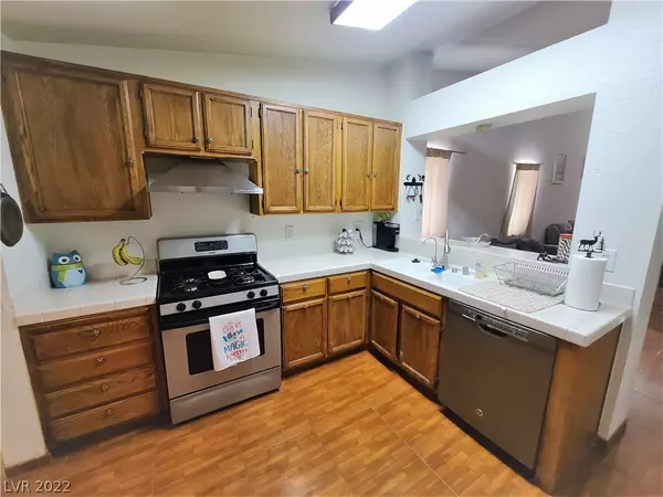 Las Vegas, NV 89142,2743 Pavero WAY