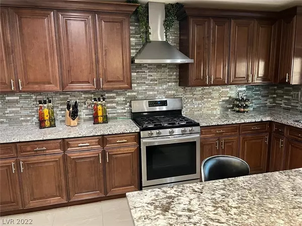 Las Vegas, NV 89121,3991 Emerson AVE