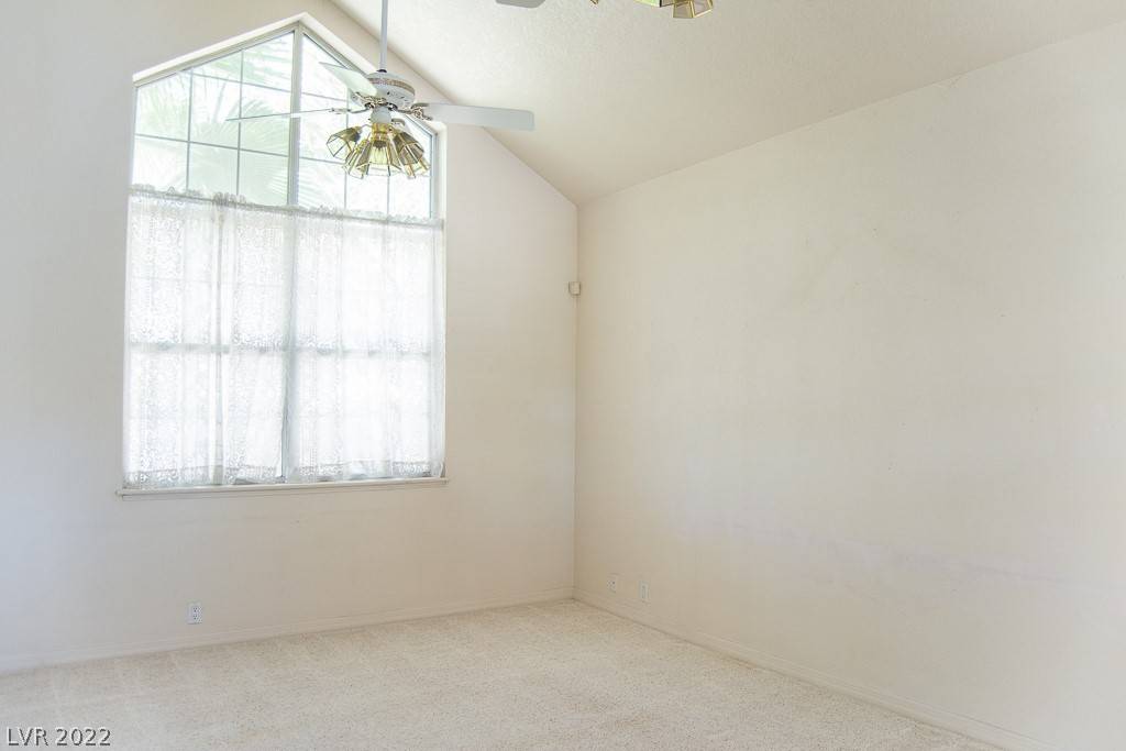 Las Vegas, NV 89108,1212 Oak Tree LN