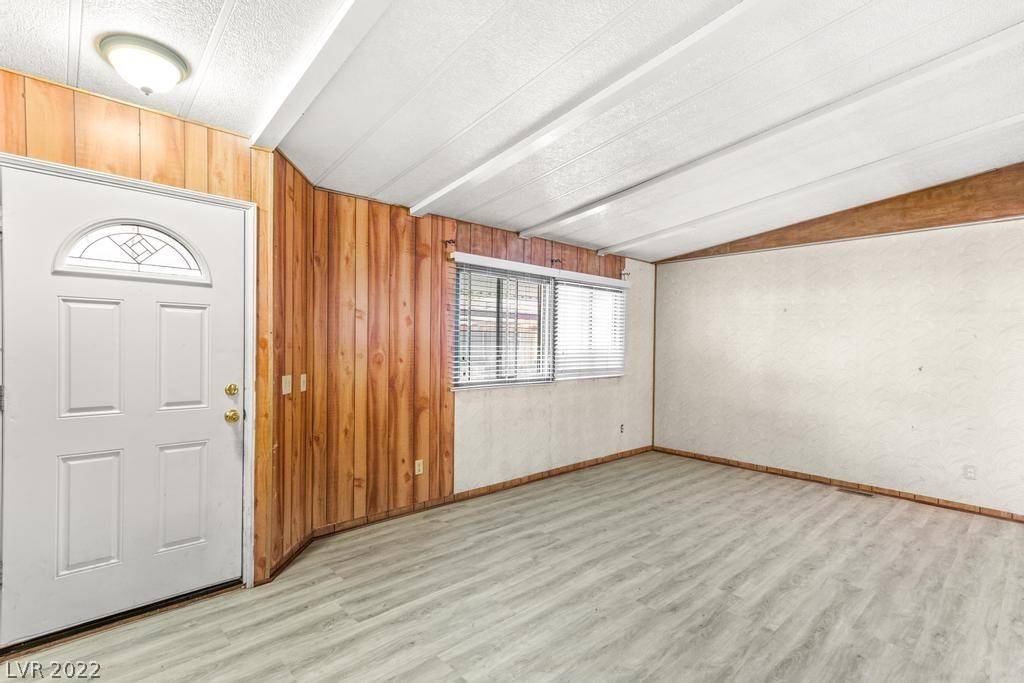 Las Vegas, NV 89122,3609 Estes Park DR