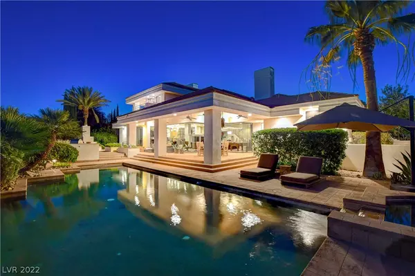 8901 Greensboro LN, Las Vegas, NV 89134