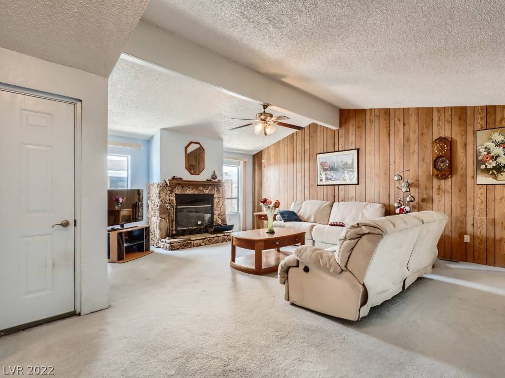 Las Vegas, NV 89122,3222 Comitan LN