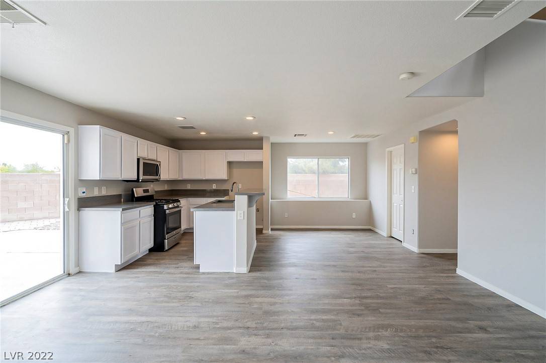 Las Vegas, NV 89122,6546 Belgrave Hall LN