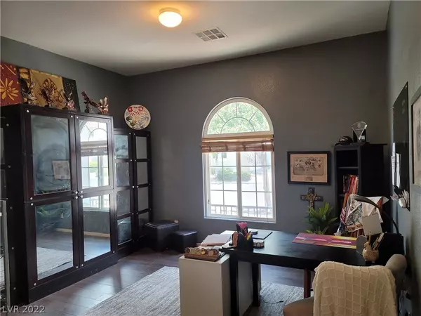 Las Vegas, NV 89143,9040 Rendon ST