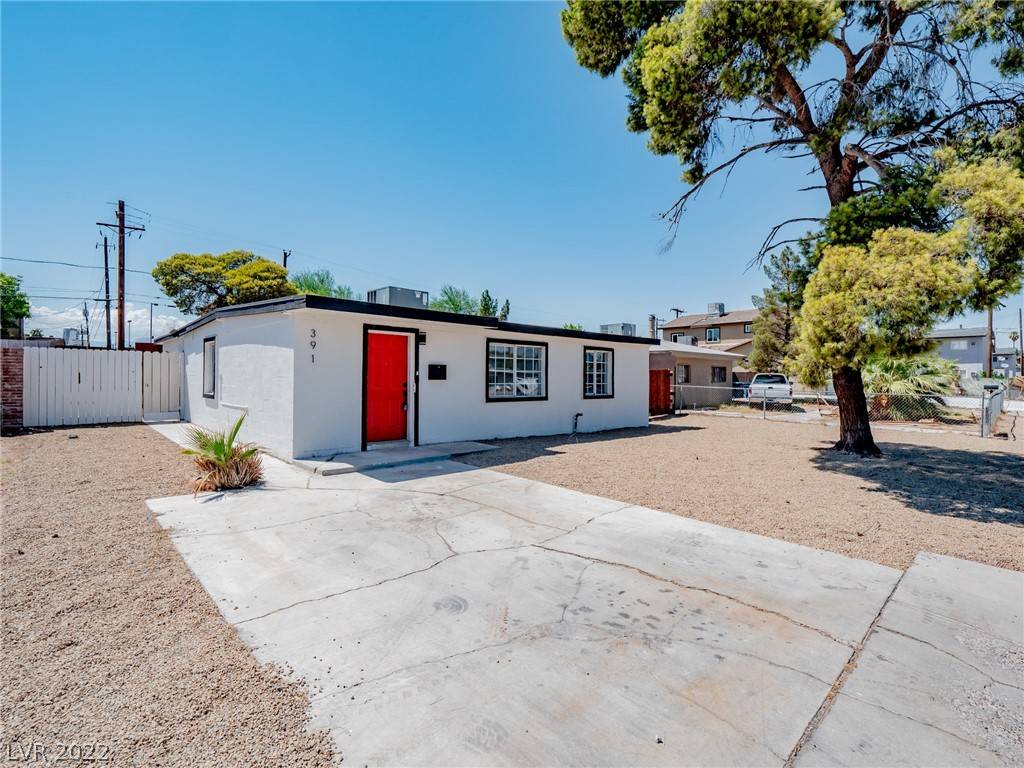 391 Maydelle PL, Las Vegas, NV 89101