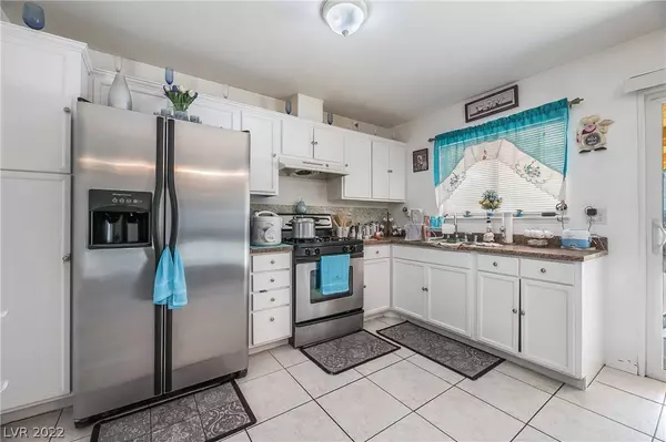 Las Vegas, NV 89142,1368 S Christy LN