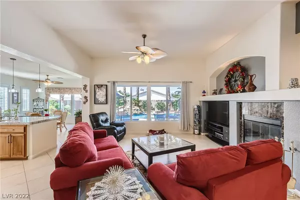 Henderson, NV 89015,1008 Island Falls AVE