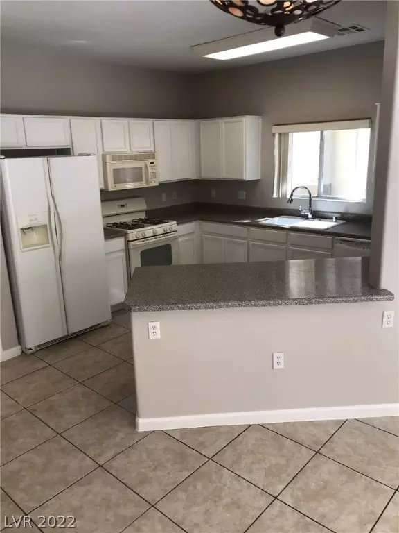 North Las Vegas, NV 89081,6317 Blowing Sky ST #1