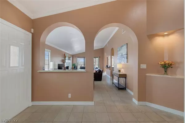 Las Vegas, NV 89117,3156 Waterside CIR