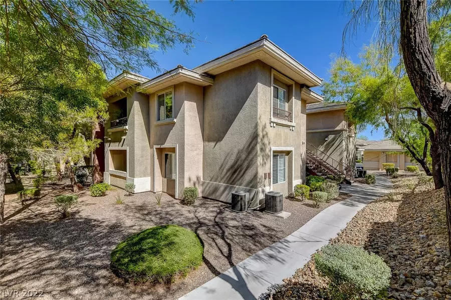 901 Duckhorn CT #106, Las Vegas, NV 89144