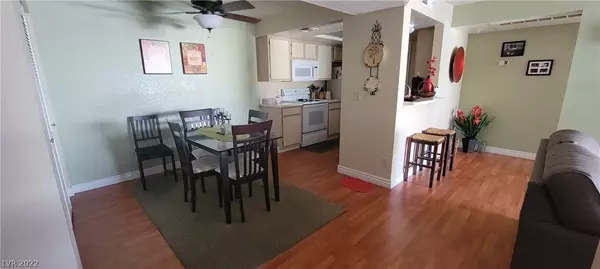 Laughlin, NV 89029,3550 Bay Sands DR #2048