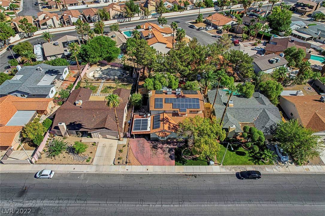 1916 Nuevo RD,  Henderson,  NV 89014