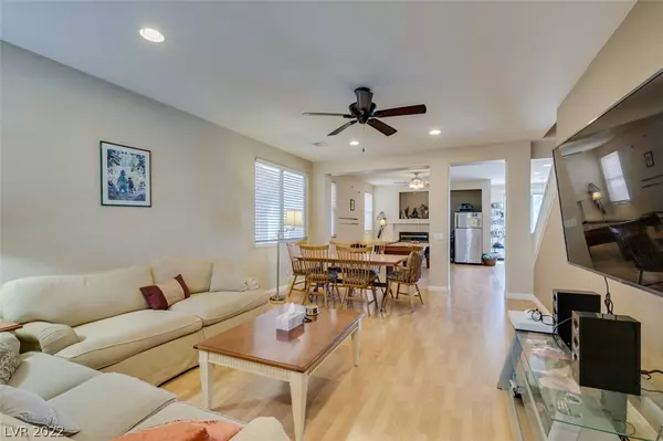 Las Vegas, NV 89148,5484 Avent Ferry ST