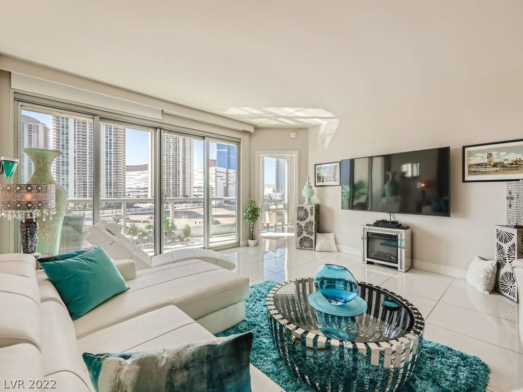 222 Karen AVE #703, Las Vegas, NV 89109