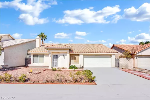 1702 Bent Arrow DR, North Las Vegas, NV 89031